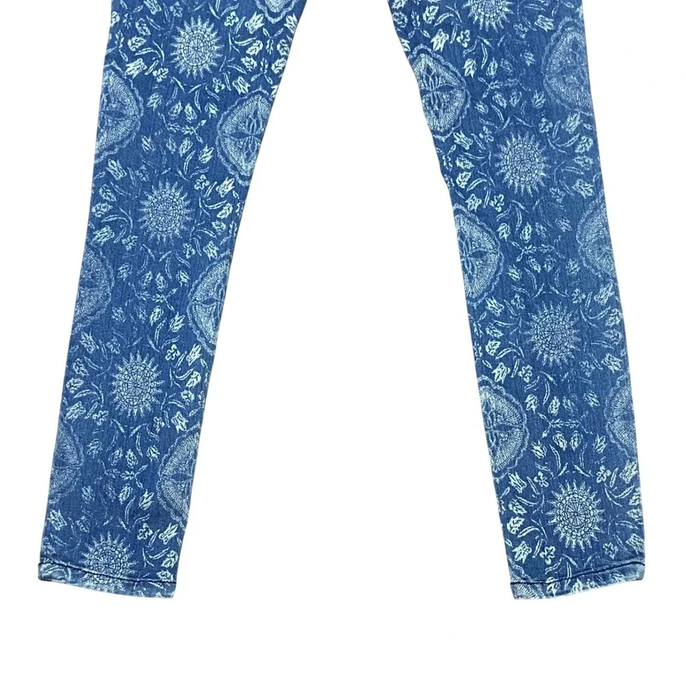Free People Floral Paisley Skinny Jeans Blue Low Rise Stretch Denim Boho Size 24